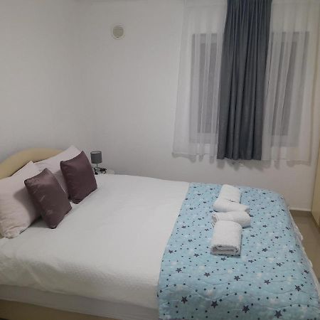 Apartmani Bet Gradacac 1 Maj Broj 24 外观 照片