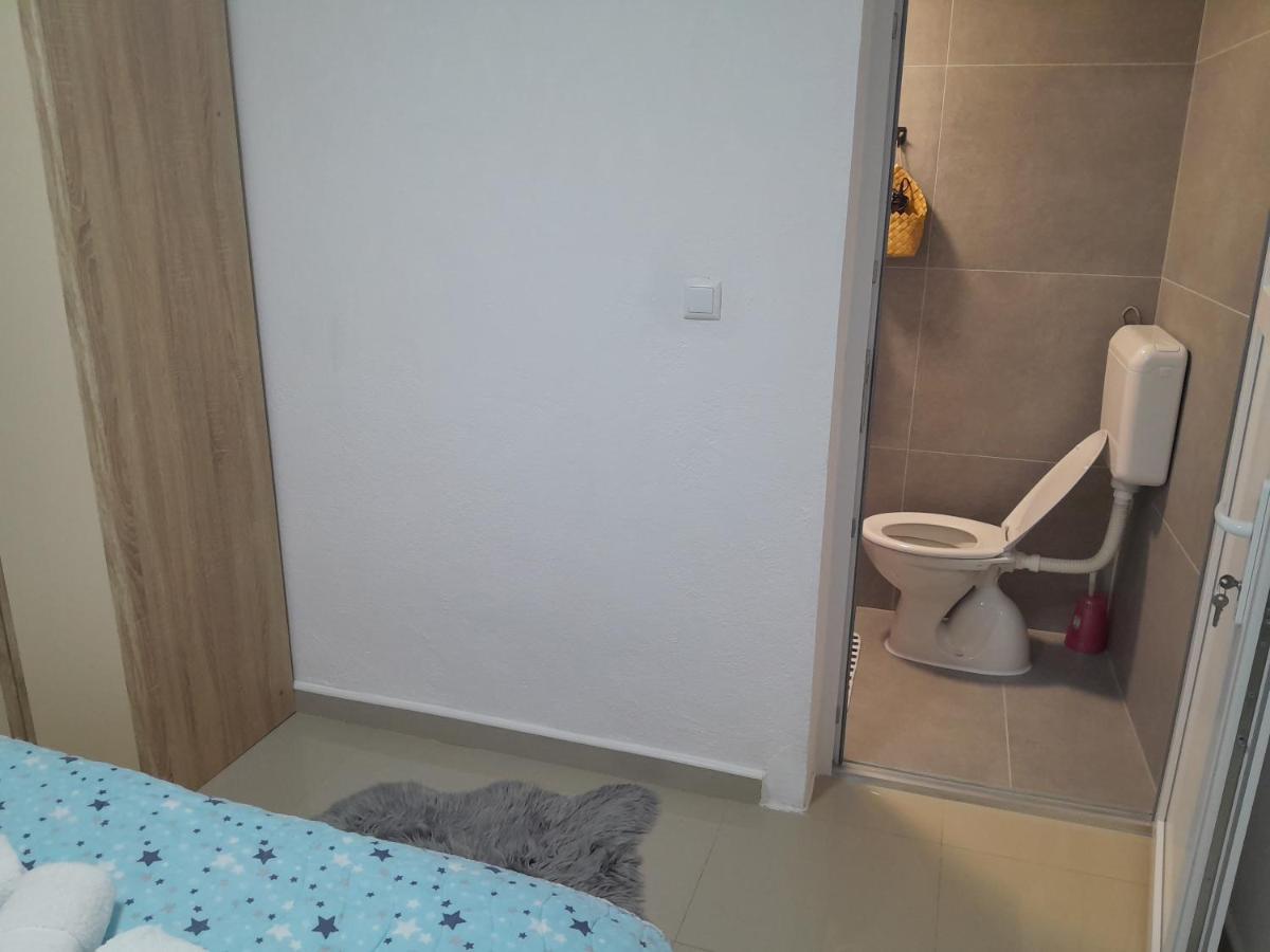 Apartmani Bet Gradacac 1 Maj Broj 24 外观 照片
